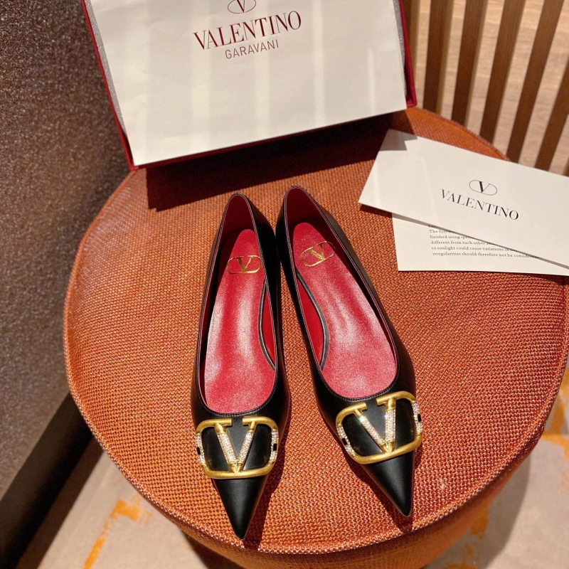 Valentino flat shoes